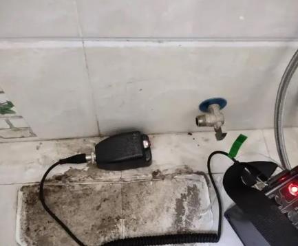 乌鲁木齐屋顶漏水维修公司分享下卫生间漏水的危害及解决方法